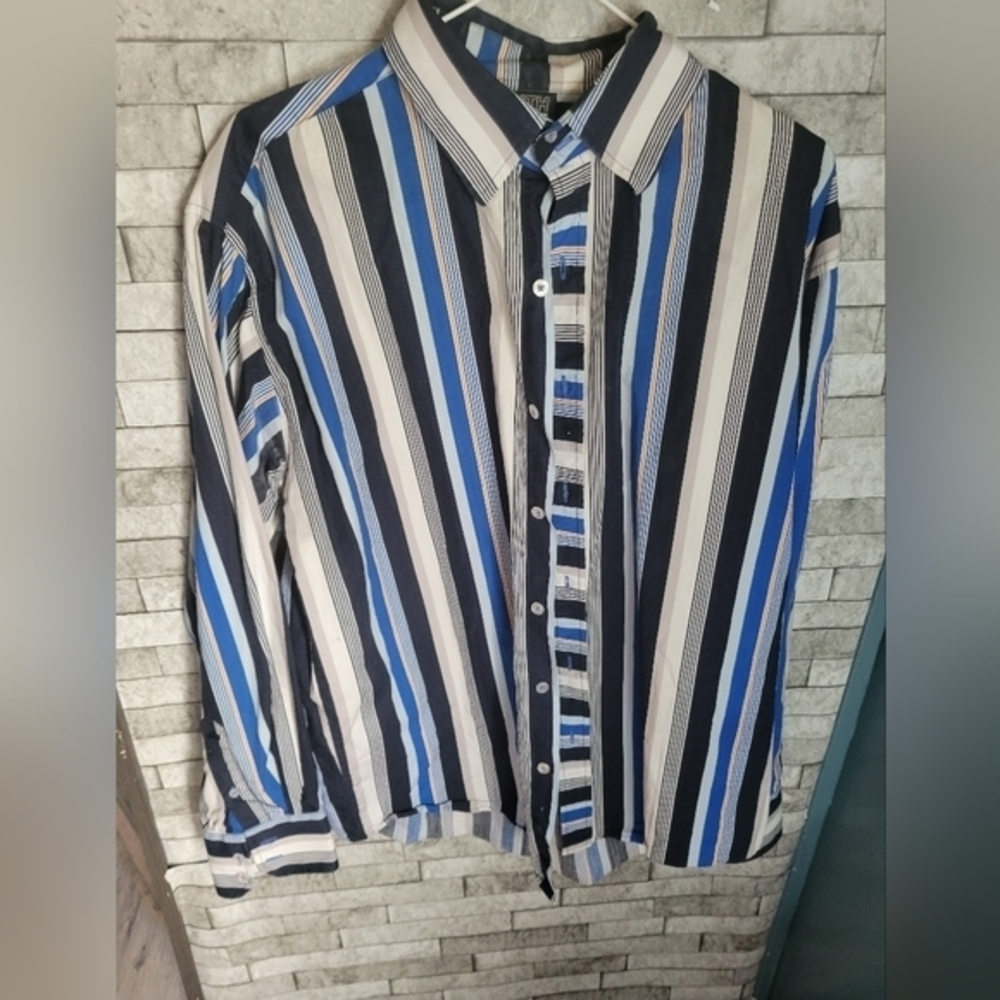 South Pole Mens button down‎ striped shirt Size large